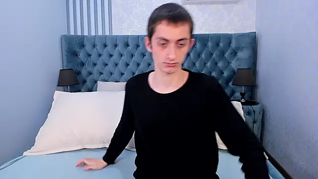 RonBevs online show from April 2026 10:12:02 PM
