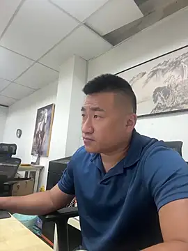 Cunzhangshibage02 online show from April 2026 01:23:02 AM