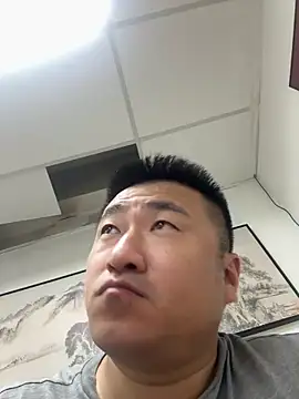 Cunzhangshibage02 online show from June 2026 01:17:02 AM