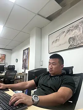 Cunzhangshibage02 online show from April 2026 12:31:02 PM