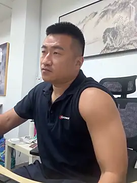Cunzhangshibage02 online show from May 2026 01:25:01 PM