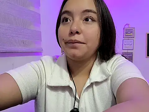 Snapshot of cherry_valeria chatting on May 2026 10:36:01 AM cherry valeria online show from May 2026 10:36:01 AM