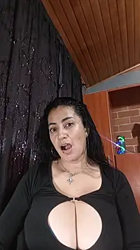 Alexandrina online show from December 2025 10:34:02 PM