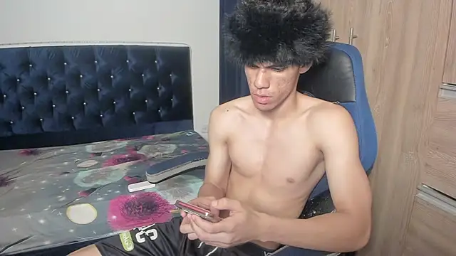 Josy 11 online show from April 2026 01:07:01 AM