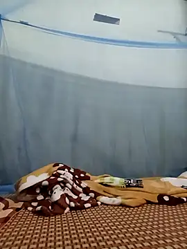 Lyly22x online show from April 2026 10:05:02 PM