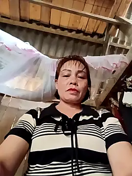 Lyly22x online show from March 2026 07:52:01 AM