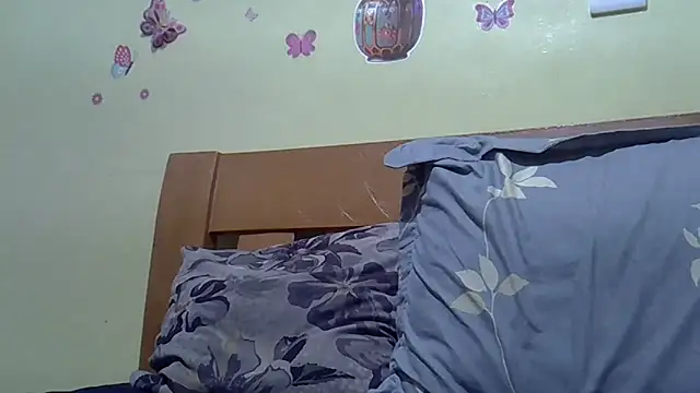 rurunaps online show from April 2026 02:20:01 AM