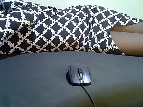 Snapshot of KendyQ_ chatting on March 2026 05:28:02 PM KendyQ online show from March 2026 05:28:02 PM