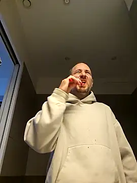 dufatcock online show from May 2026 11:25:02 AM