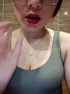 candy flo online show from May 2026 07:11:02 AM