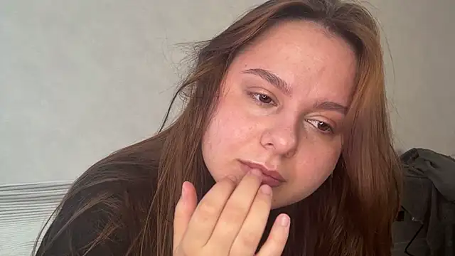 Ellaizatelly online show from April 2026 06:40:01 AM