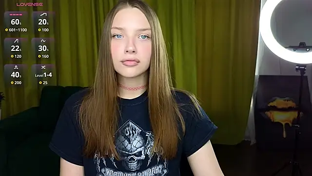 DariaAngels online show from April 2026 11:37:02 AM