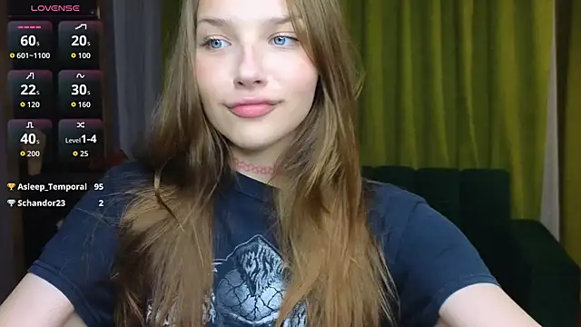 Snapshot of DariaAngels chatting on May 2026 05:41:01 PM DariaAngels online show from May 2026 05:41:01 PM