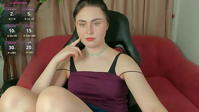 NoraLumi online show from May 2026 01:05:02 PM
