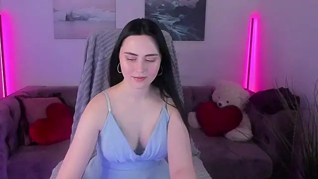 NoraLumi online show from May 2026 05:47:01 AM