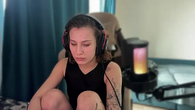 AlbyDengrov online show from March 2026 11:32:01 PM