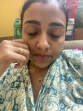 deshichut99 online show from March 2026 06:53:02 PM