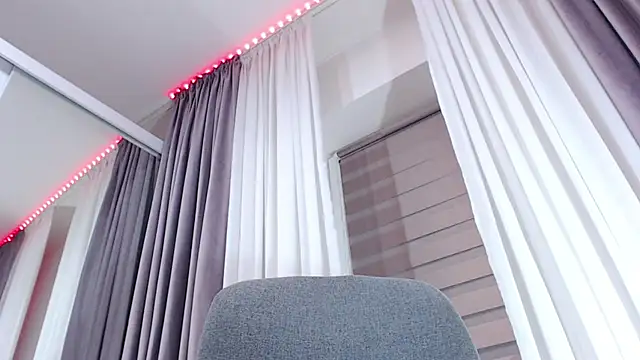 Aryanaian91 online show from March 2026 05:34:01 PM