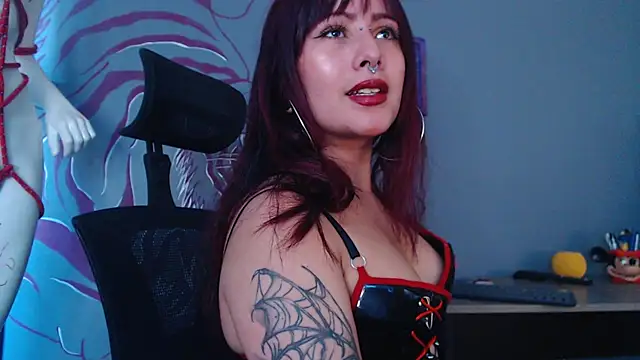 Regina Iris online show from May 2026 01:36:01 PM