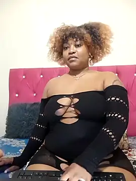 Snapshot of ShavePussyFatAssxx chatting on May 2026 02:56:01 PM ShavePussyFatAssxx online show from May 2026 02:56:01 PM