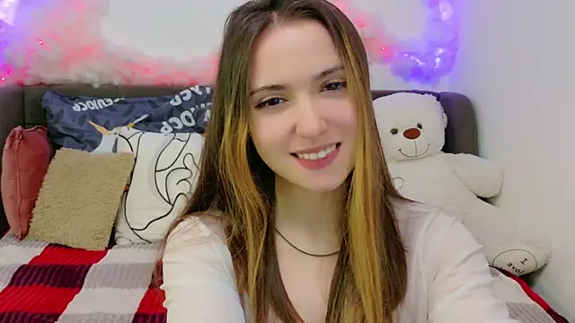 Snapshot of LeenMoonie chatting on May 2026 03:40:01 PM LeenMoonie online show from May 2026 03:40:01 PM