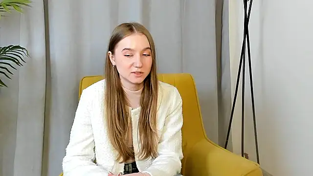 DonellaGrandel online show from March 2026 11:26:02 AM