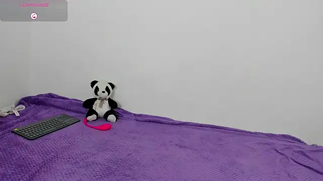 kyliewilso online show from March 2026 12:40:01 PM