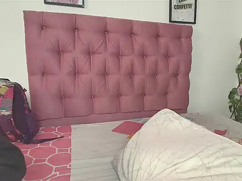 Sweet Scarlett  online show from May 2026 01:37:02 PM