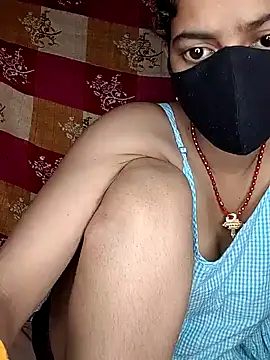 nidhiyadav00 online show from May 2026 05:55:02 PM