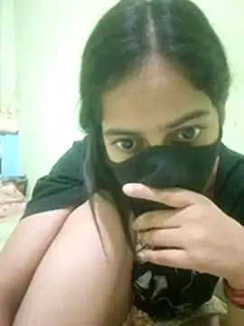 nidhiyadav00 online show from May 2026 06:46:02 PM