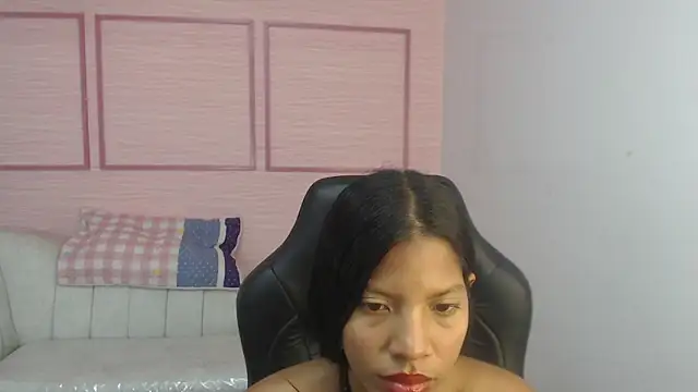 emily smith t online show from March 2026 07:36:02 PM