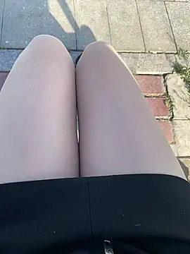 AIone se online show from April 2026 08:43:01 AM