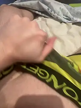 thiago 16v online show from March 2026 10:33:01 PM