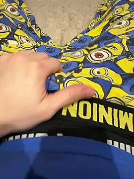 thiago 16v online show from March 2026 12:16:02 AM