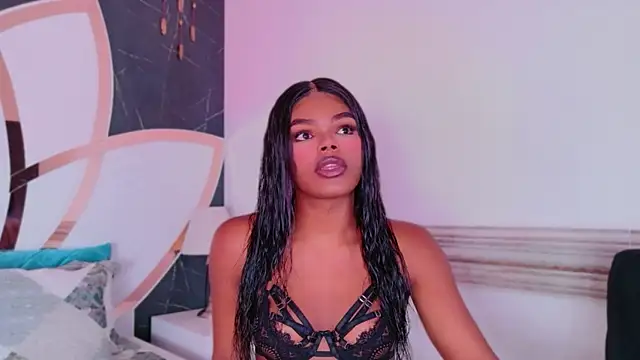 Gisela Valencia online show from June 2026 05:56:02 AM