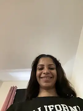 karlatiburcio online show from June 2026 03:07:02 PM