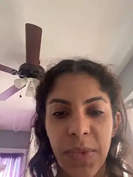 karlatiburcio online show from May 2026 03:32:02 PM