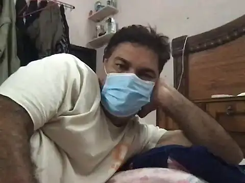 Snapshot of urb0nd chatting on March 2026 04:57:02 PM urb0nd online show from March 2026 04:57:02 PM