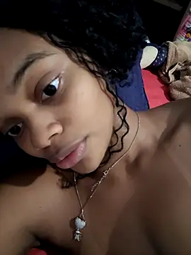 marialuiza2027 online show from April 2026 03:03:01 PM