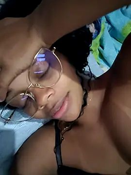 marialuiza2027 online show from May 2026 12:59:02 AM