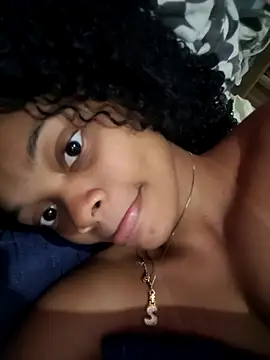 marialuiza2027 online show from April 2026 05:08:02 PM