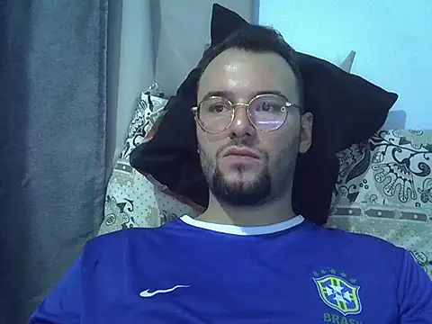 piazaocwb23 online show from April 2026 09:43:02 PM