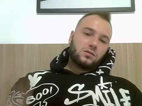 piazaocwb23 online show from May 2026 05:12:01 AM