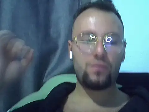 piazaocwb23 online show from April 2026 03:24:02 AM