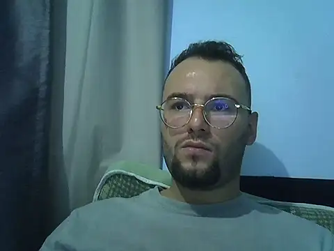 piazaocwb23 online show from April 2026 06:14:02 PM