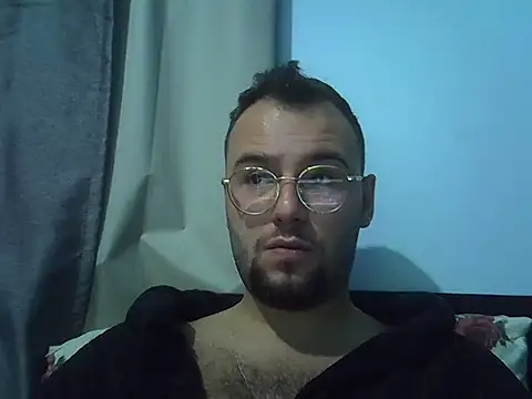 piazaocwb23 online show from April 2026 04:08:02 PM