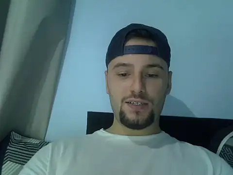 piazaocwb23 online show from April 2026 04:09:01 AM