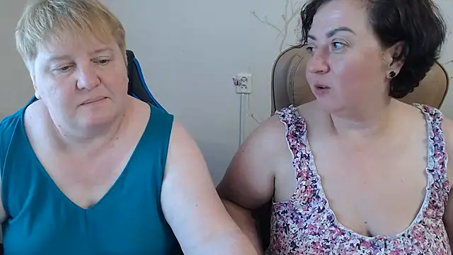 Lindy-Jeanie online show from July 2026 04:33:02 PM