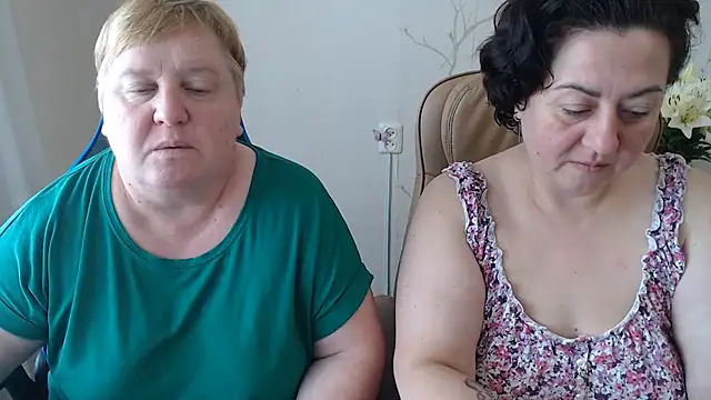 Lindy-Jeanie online show from July 2026 10:04:02 AM