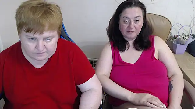 Lindy-Jeanie online show from April 2026 08:04:02 PM